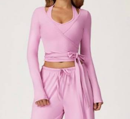 Leven Three-Piece Women’s Gym Set – Yoga & Pilates Ready Pink