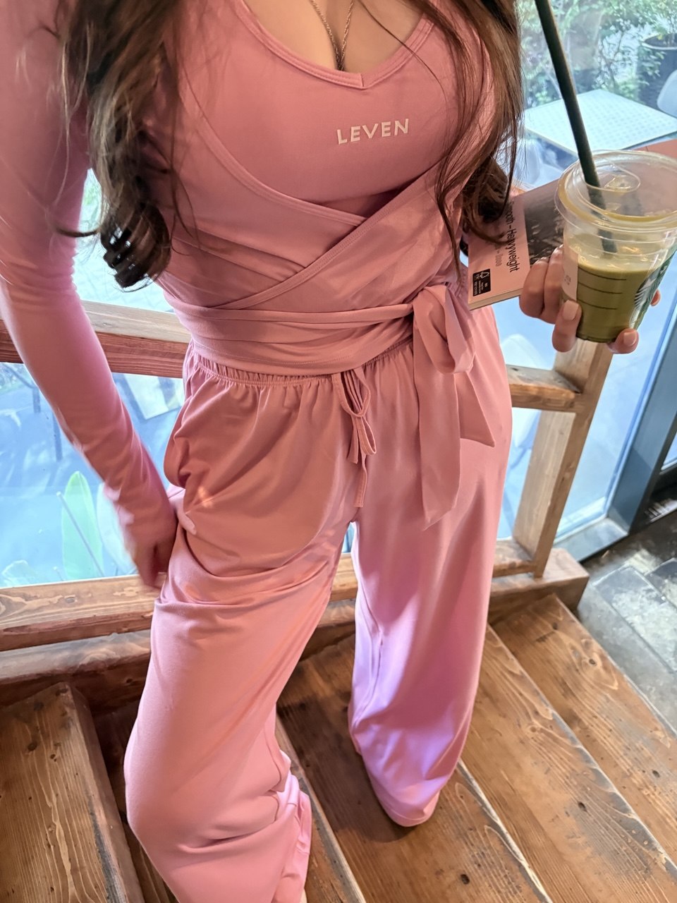Leven 3 Pieces Women’s Gym Set – Yoga & Pilates Ready